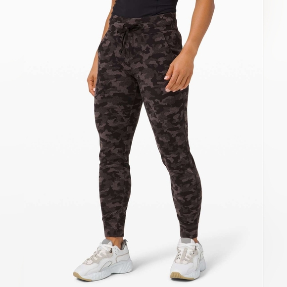 Lululemon Ready to Rulu Joggers Pants *Jacquard Heritage Camo Black Size 6 - Picture 1 of 12